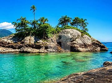 899b6594adeeb0ccc3a6dd64bd5dae2205001a64 · Apartamento com 2 dormitórios à venda, 72 m² A 300m da Praia por R$ 450.000 - Praia 3 Marias, Cidad