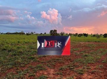 c0b2b45d0750826b013c7640e59a320b9d9c82e6 · Fazenda em Camapuã - MS