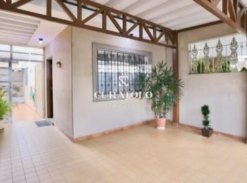 Casa · 120m² · 3 Quartos · 2 Vagas · Casa/sobrado à venda com 120 m², 3 quartos, quintal e 2 vagas, Vila Invernada, São Paulo.