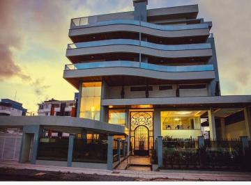 Fachada · Apartamento à venda no bairro Canto Grande - Bombinhas/SC