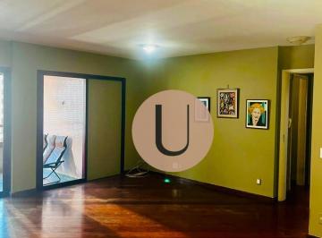 c73525c90ad6cb97eb424ce62379618abb437db5 · Apartamento à venda, 3 dormitórios, 1 suíte, 2 vagas para reforma