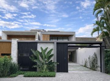 e7bd052eaa9345edc7c048c1cc518672f818cda0 · Casa com 4 dormitórios, 462 m² - venda por R$ 4.799.000 ou aluguel por R$ 28.515/mês - Barra da Tiju