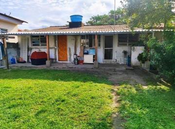 Casa de 2 quartos, Itanhaém · Casa com 2 dormitórios à venda - 65 m² - Gaivota - Itanhaém/SP