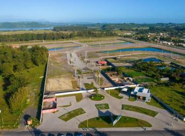 Terreno · 384m² · 
                                Terreno à venda no Condomínio Resort Lake!
                        