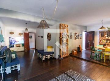 Casa · 245m² · 3 Quartos · 7 Vagas · Casa à Venda - Itaipu, 3 Quartos, 245 m² - Niterói
