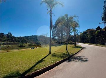 Casa · 1360m² · 3 Quartos · 3 Vagas · Condomínio com 3 quartos à venda em Morro grande - SP