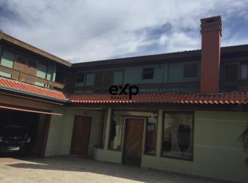 Casa · 450m² · 5 Quartos · 4 Vagas · Oportunidade no Seminário Curitiba! Sua chácara na cidade!