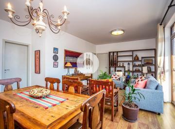 Apartamento · 131m² · 4 Quartos · 2 Vagas · APARTAMENTO FACE NORTE NO HUGO LANGE COM 131 M², 4 QUARTOS E 2 VAGAS