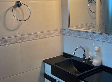 Casa de 3 quartos, Brasília · EXCELENTE CASA NA HIGS 710