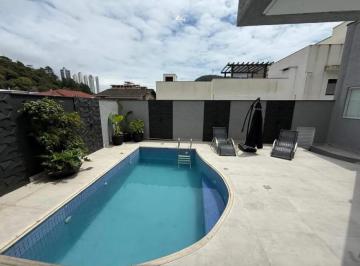 Casa de 4 quartos, Vinhedo · Casa de 290 m² com 4 quartos à venda no Centro ideal para a sua familia