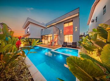 Foto 01 · Imóvel de luxo em Alphaville: casa de 4 suítes com 317m² e 4 vagas - Santana de Parnaíba-SP. Venha c