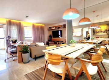 Apartamento de 3 quartos, Águas Claras · Apartamento de 3 quartos, 2 suítes, 2 vagas, Reformado