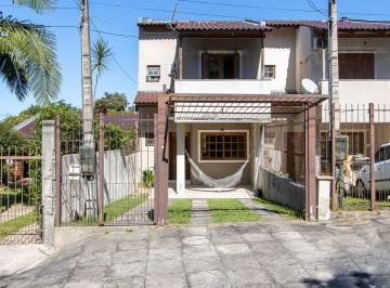 Casa · 264m² · 3 Quartos · 2 Vagas · Excelente sobrado, pensado para quem valoriza conforto e praticidade!!!