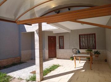 Casa en Venda de 2 quartos Guarujá · Excelente oportunidade de adquirir um sobrado no charmoso bairro Guarujá