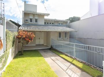 Casa en Venda de 4 quartos Vila Assunção · Residência em endereço nobre na Vila Assunção, com vista privilegiada para o Gua