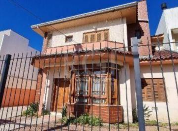 Casa · 259m² · 5 Quartos · 4 Vagas · Casa para Venda - 239m², 5 dormitórios, sendo 1 suites, 4 vagas - Hípica