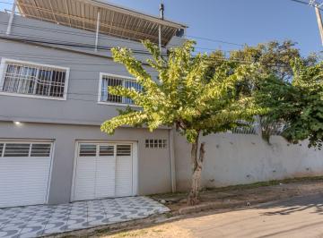 Casa · 231m² · 2 Quartos · 2 Vagas · Casa sobrado no Morro Santana de 2 dormitórios e 2 vagas