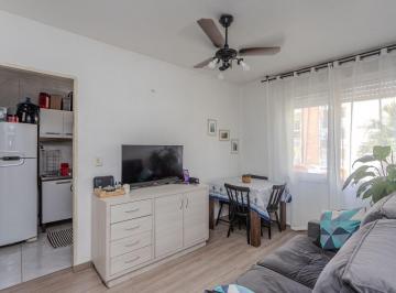 Apartamento · 46m² · 2 Quartos · 1 Vaga · Apartamento de 2 dormitórios e *vaga no bairro Cavalhada