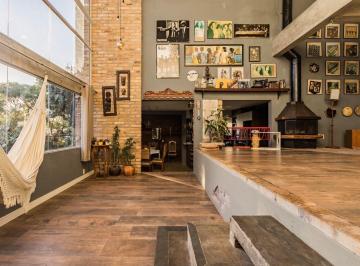 Casa · 312m² · 3 Quartos · 3 Vagas · Casa com magnifica vista panorâmica nos altos da Amapá