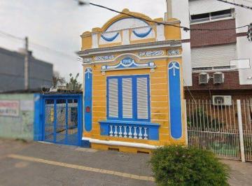 Casa · 300m² · 4 Quartos · 4 Vagas · Compre propriedade para fins residenciais e comerciais localizada na rua Joaquim