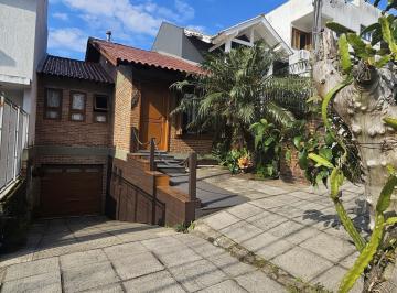 Casa · 140m² · 2 Quartos · 2 Vagas · Casa em Aberta dos Morros