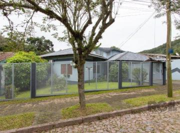 Casa · 600m² · 3 Quartos · 2 Vagas · Casa em Aberta dos Morros