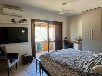 Casa · 154m² · 4 Quartos · 2 Vagas · Casa totalmente mobiliada, com 155 m² de área privativa, localizada no bairro Gu