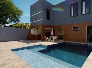 Casa · 400m² · 4 Quartos · 4 Vagas · Casa para Venda - 400m², 4 dormitórios, sendo 2 suites, 4 vagas - Guarujá
