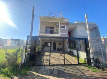 Casa · 190m² · 3 Quartos · 3 Vagas · Casa de 3 dormitórios sendo 1 suíte no Lagos de Nova Ipanema