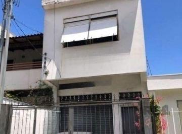 Casa · 168m² · 2 Quartos · 1 Vaga · Casa sobrado no Menino Deus