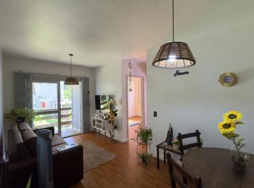 Living · Apartamento 2 dormitório ensolarado e póximo ao Carrefour no bairro Partenon