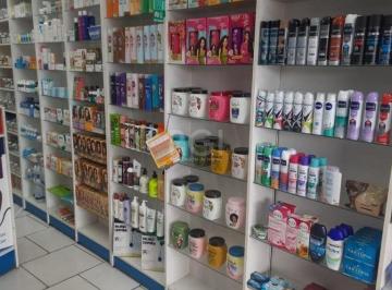 Comercial , Porto Alegre · Loja em Cavalhada