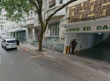 Comercial · 28m² · Box de garagem para venda no centro