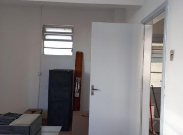 Excelente apto. de 04 dormitorios, no Edif. Clube do Comercio, 7º andar , posiçã · Apartamento em Centro Histórico