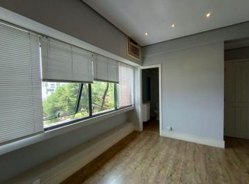 Comercial · 28m² · 1 Quarto · Sala Comercial em Petrópolis
