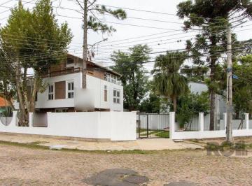 Casa · 220m² · 2 Quartos · 2 Vagas · Casa em Guarujá