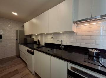 Apartamento · 42m² · 1 Quarto · 1 Vaga · Apartamento de um quarto com garagem no bairro Partenon