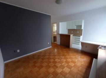Apartamento · 43m² · 1 Quarto · Apartamento de 1 dormitório à venda em Menino Deus, Porto Alegre.