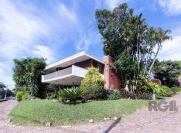Casa · 724m² · 4 Quartos · 6 Vagas · Casa com 724 m² privativos, 4 dormitórios sendo 4 suítes, 6 vagas sendo 3 cobertas