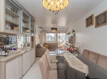 Apartamento · 84m² · 2 Quartos · 1 Vaga · Apartamento em Petrópolis