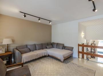 Linda Casa com 3 Dormitórios, Suíte e Piscina Privativa na Vila Nova – Porto Ale · Casa em Condomínio com 3 quartos, 3 vagas e 184m² para vender por R$ 1.180.000 R