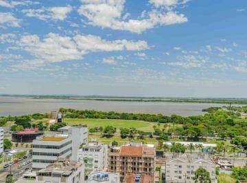 Comercial de 2 quartos, Porto Alegre · Sala comercial, 2 vagas, elevador e restaurante no bairro Praia de Belas