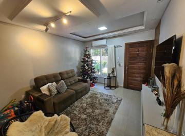 Casa · 99m² · 2 Quartos · 1 Vaga · Sobrado em condomínio fechado