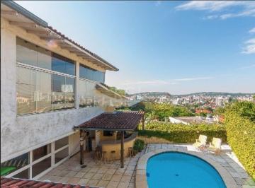 Casa · 480m² · 5 Quartos · 4 Vagas · Ótima Oportunidade de Venda - Entre em Contato Conosco