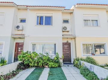 Casa · 146m² · 3 Quartos · 2 Vagas · Casa em condominio fechado zona sul com piscina