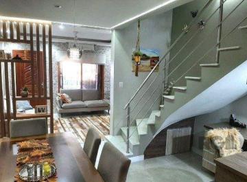 Casa · 119m² · 3 Quartos · 2 Vagas · Sobrado triplex no Partenon de 3 dormitórios e 2 vagas