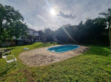 Casa en Aluguel de 5 quartos Cristal · Casa com 5 quartos para alugar na Rua Jataí, Cristal, Porto Alegre