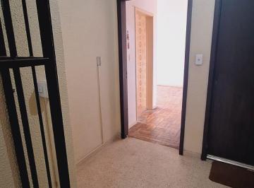 Apartamento Venda 85m² de 2 quartos · Apartamento para reformar de 2 dormitórios com vista privilegiada