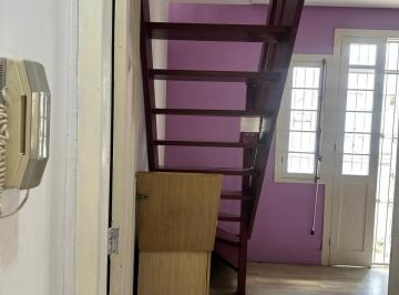 Casa de 2 quartos Venda R$ 550.000 · Sobrado bairro Floresta - Porto Alegre/RS