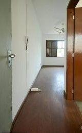 Apartamento en Venda de 3 quartos Jardim Botânico · Apartamento no Jardim Botânico de 3 dormitórios e dependência DESOCUPADO